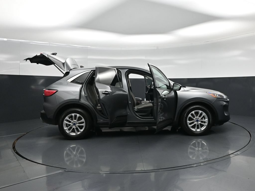 Certified 2022 Ford Escape SE FWD image 5