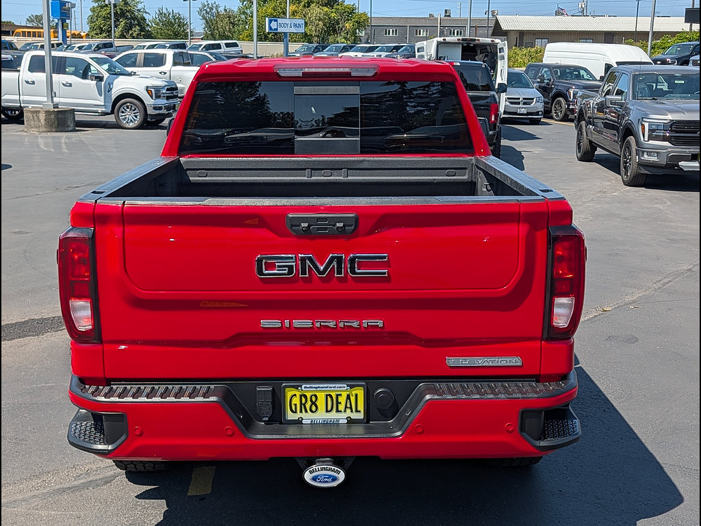 Used 2022 GMC Sierra 1500 Elevation w/ Elevation Premium Package AWD/4WD image 8
