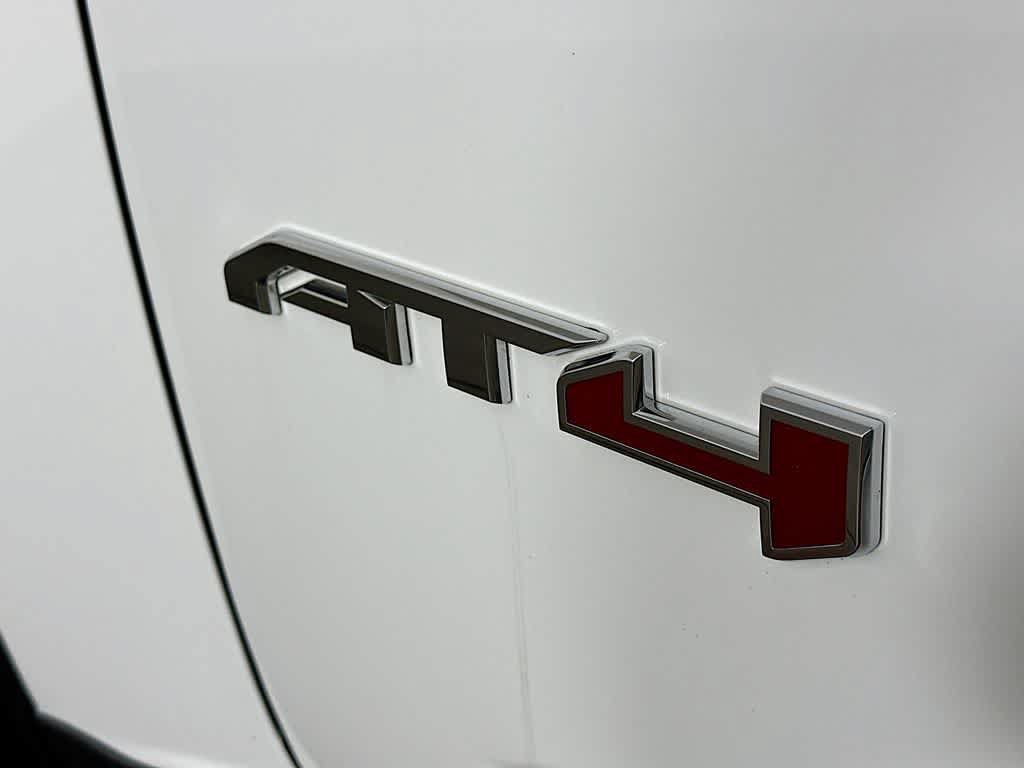 Used 2021 GMC Canyon AT4 w/ Trailering Package AWD/4WD image 7