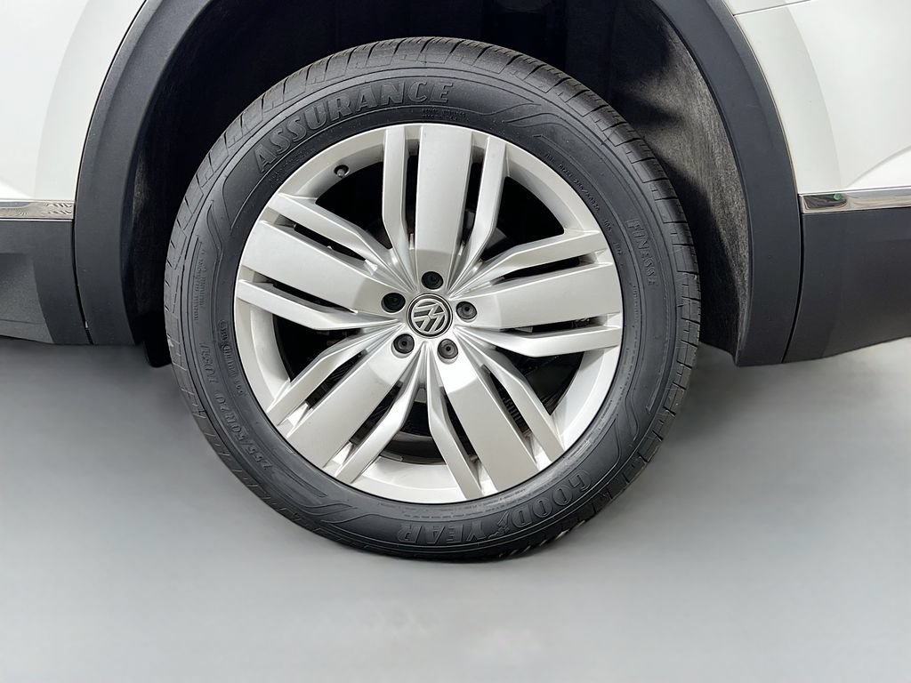 Used 2019 Volkswagen Atlas SEL Premium AWD/4WD image 38