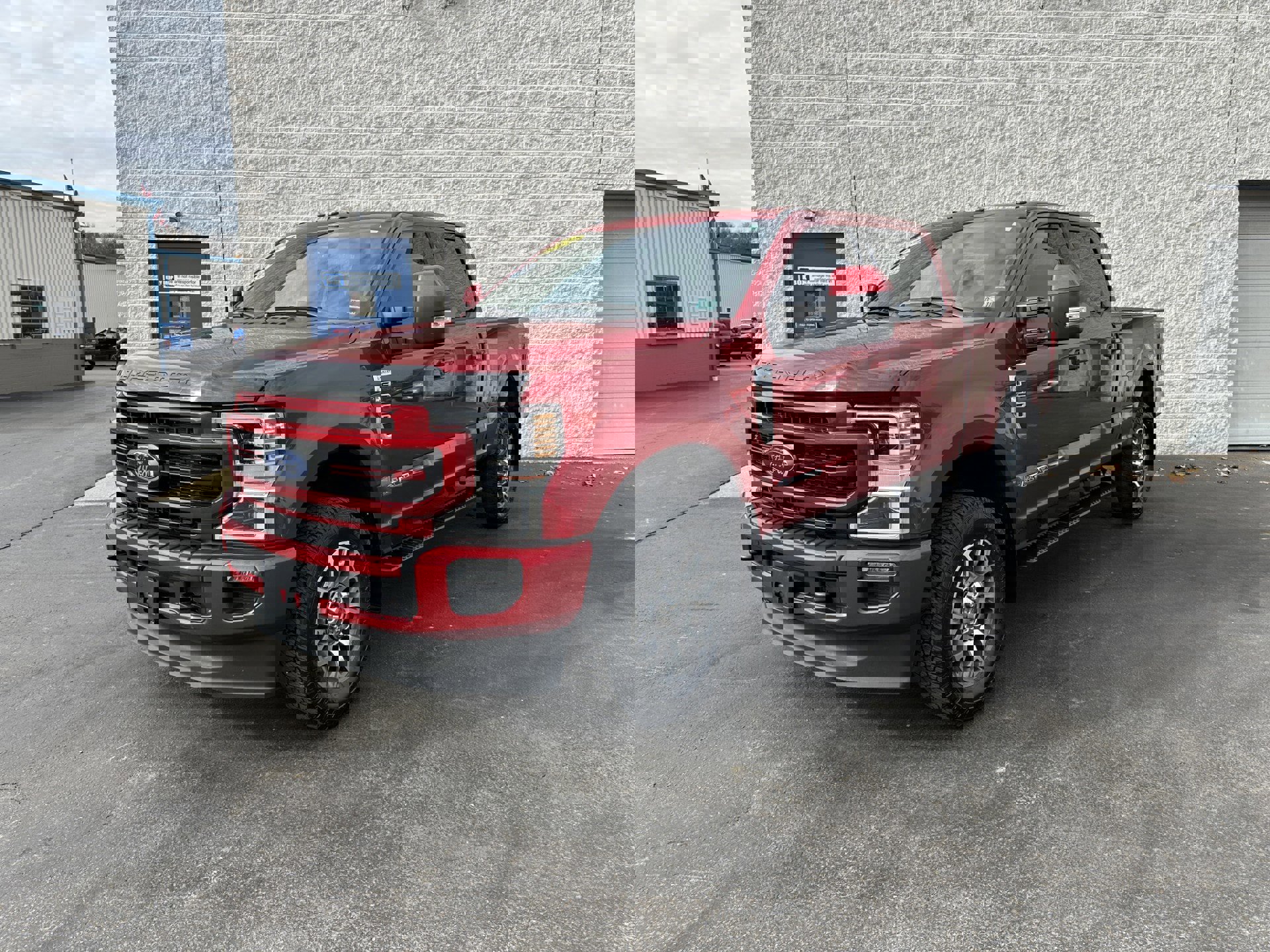 Certified 2022 Ford F250 Lariat w/ Lariat Ultimate Package image 2