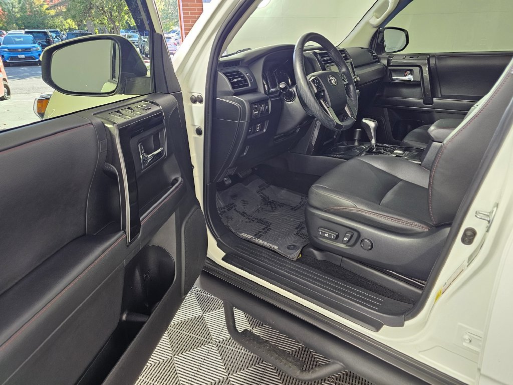 Used 2021 Toyota 4Runner TRD Off-Road Premium w/ Moonroof Package AWD/4WD image 21