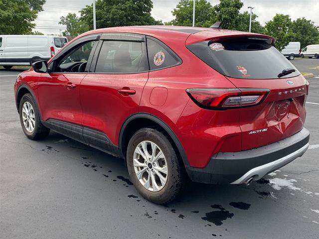 Certified 2025 Ford Escape Active w/ Cold Weather Package AWD/4WD image 8