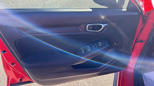 Used 2025 Honda Civic Sport image 16