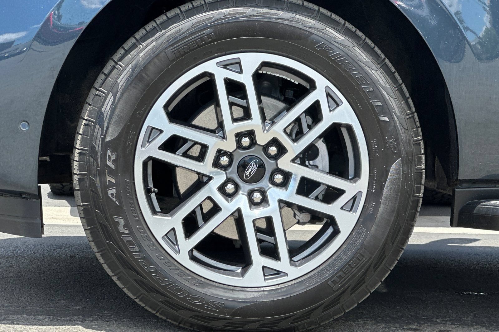 Certified 2025 Ford Expedition Active AWD/4WD image 26