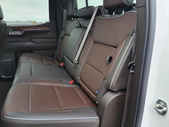 Used 2023 GMC Sierra 1500 Denali image 16