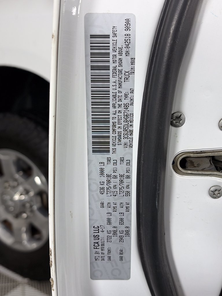 Used 2017 RAM 2500 Big Horn AWD/4WD image 9