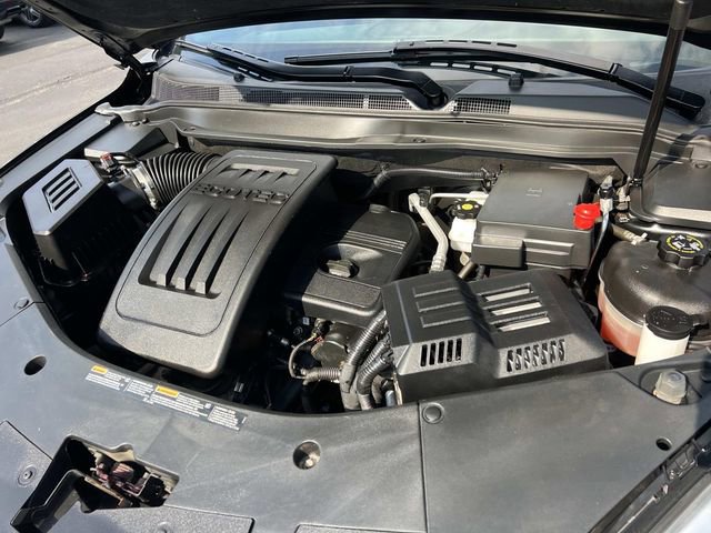 Used 2017 Chevrolet Equinox LT w/ Convenience Package FWD image 11