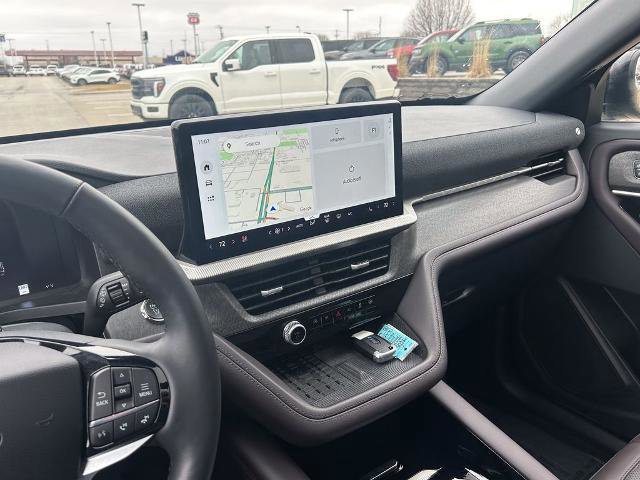 Certified 2025 Ford Explorer Platinum w/ LUX Leather Package image 23