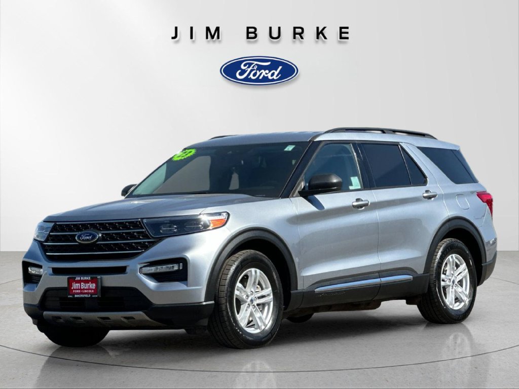 Certified 2023 Ford Explorer XLT w/ Equipment Group 202A RWD image 1