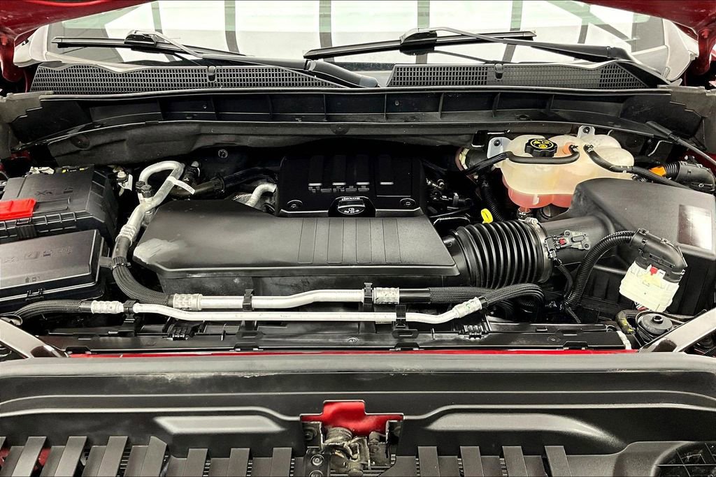 Used 2023 GMC Sierra 1500 Elevation image 10