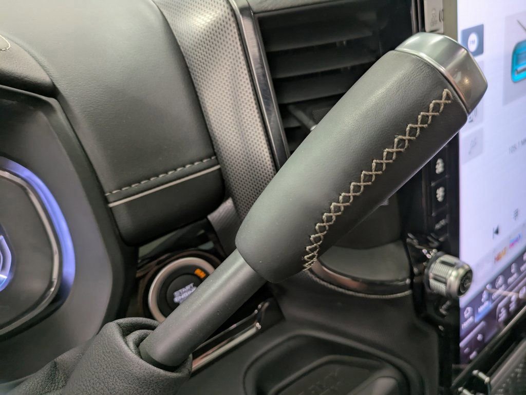 Used 2025 RAM 3500 Limited image 22