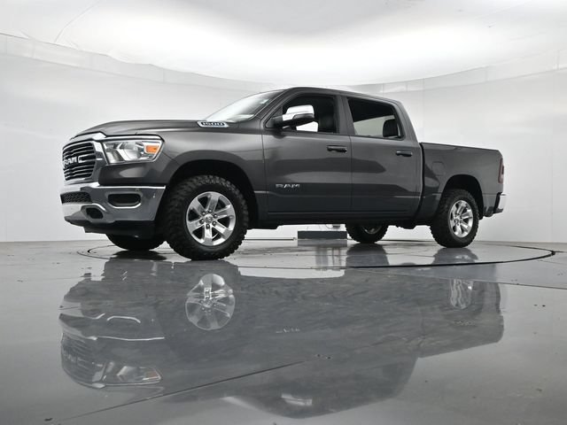 Used 2024 RAM 1500 Laramie AWD/4WD image 38