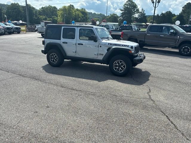 Used 2024 Jeep Wrangler Unlimited Rubicon AWD/4WD image 53