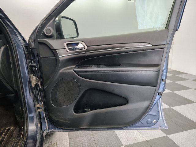 Used 2021 Jeep Grand Cherokee Limited AWD/4WD image 14
