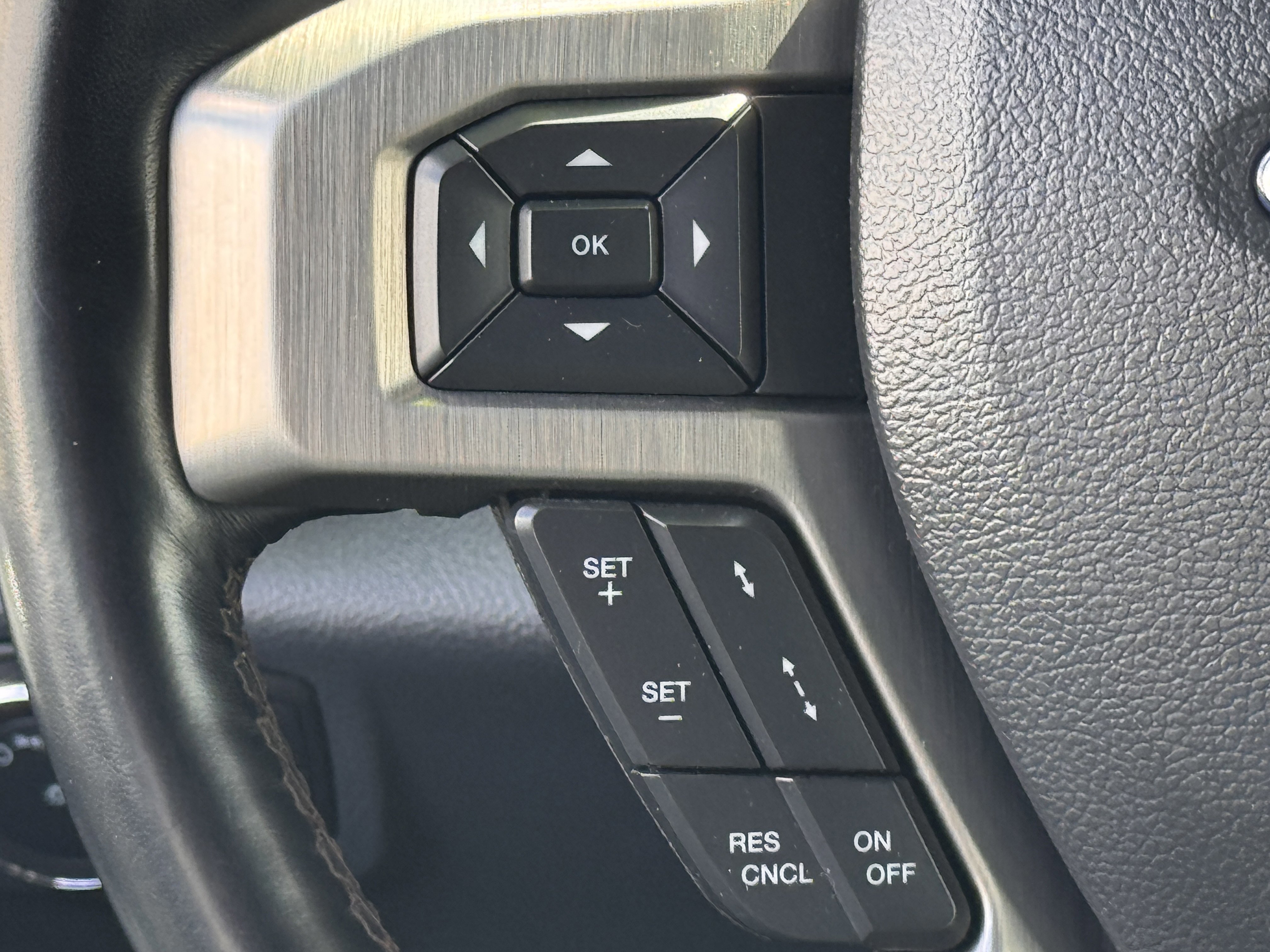 Certified 2022 Ford F250 Platinum image 17