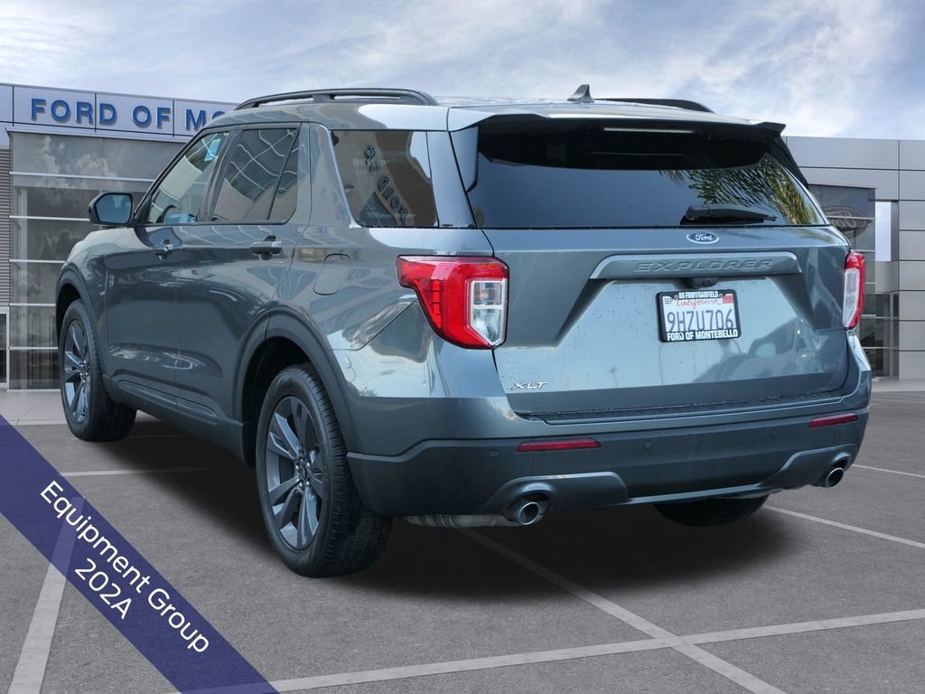 Certified 2023 Ford Explorer XLT w/ Equipment Group 202A RWD image 7