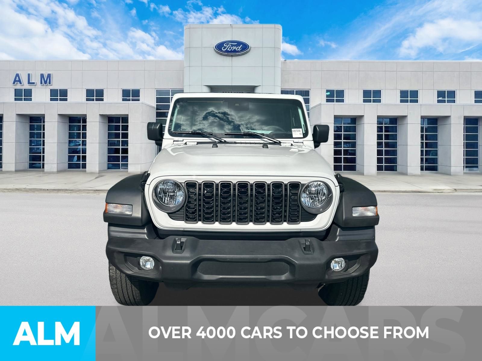 Used 2025 Jeep Wrangler Unlimited Sport AWD/4WD image 2