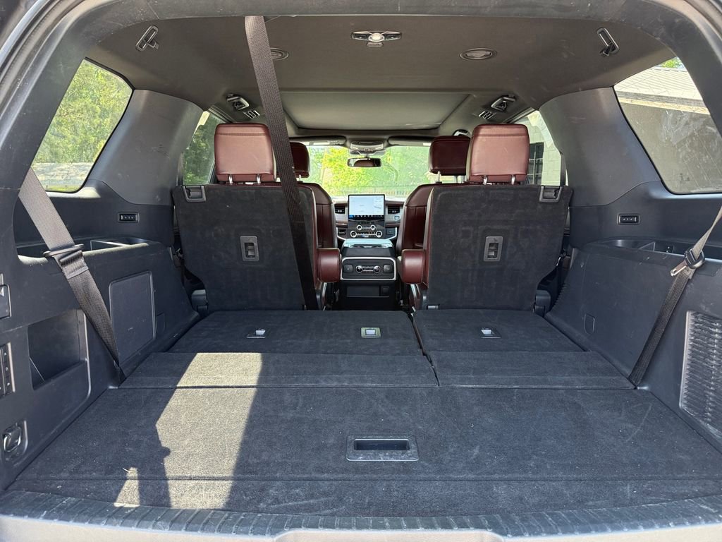 Certified 2024 Ford Expedition Limited image 16