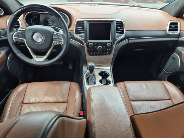 Used 2017 Jeep Grand Cherokee Summit AWD/4WD image 32