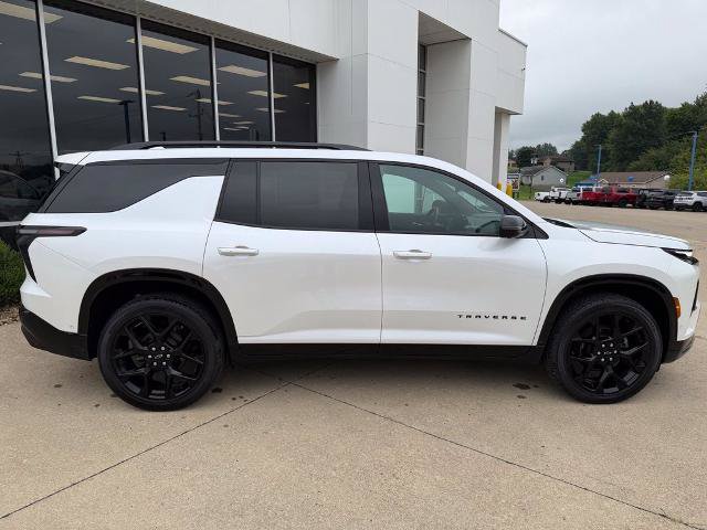 Used 2024 Chevrolet Traverse RS AWD/4WD image 9
