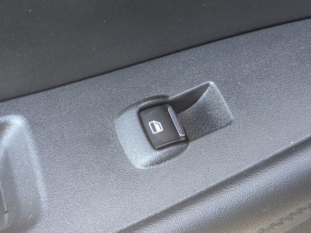 Certified 2023 Ford Edge SEL w/ Convenience Package image 29