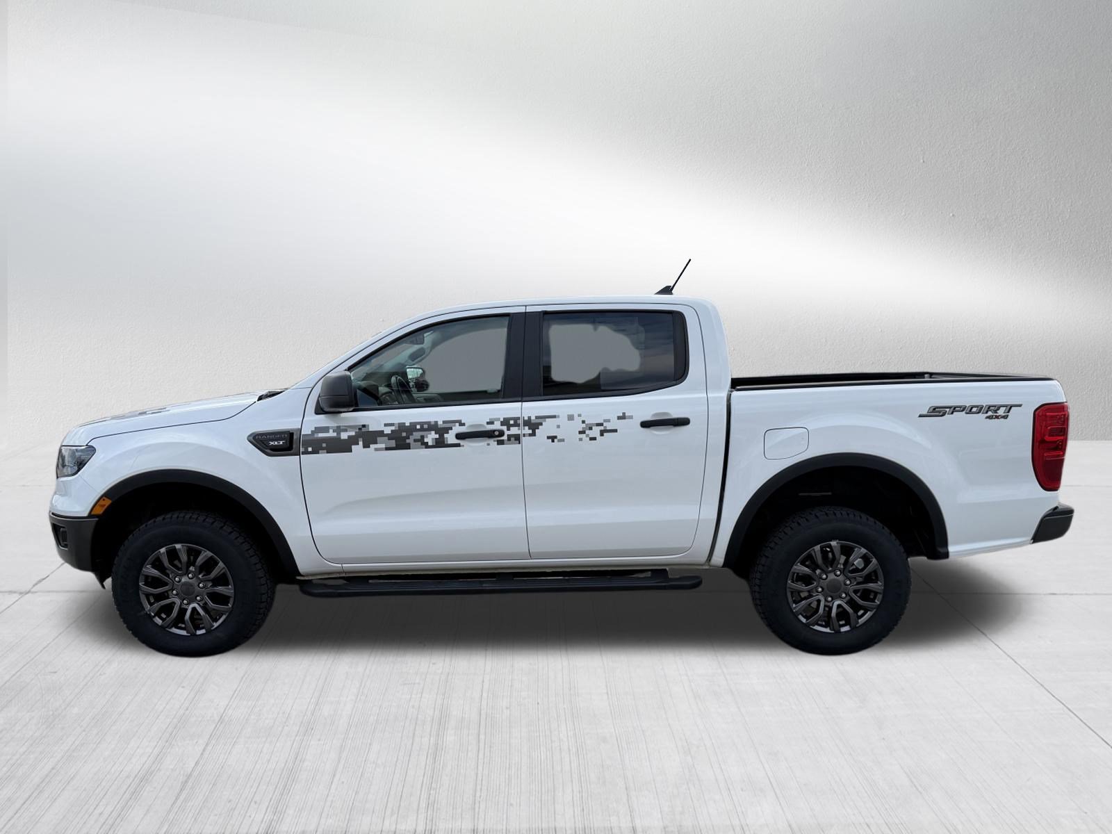 Certified 2022 Ford Ranger XLT w/ Equipment Group 301A Mid AWD/4WD image 4