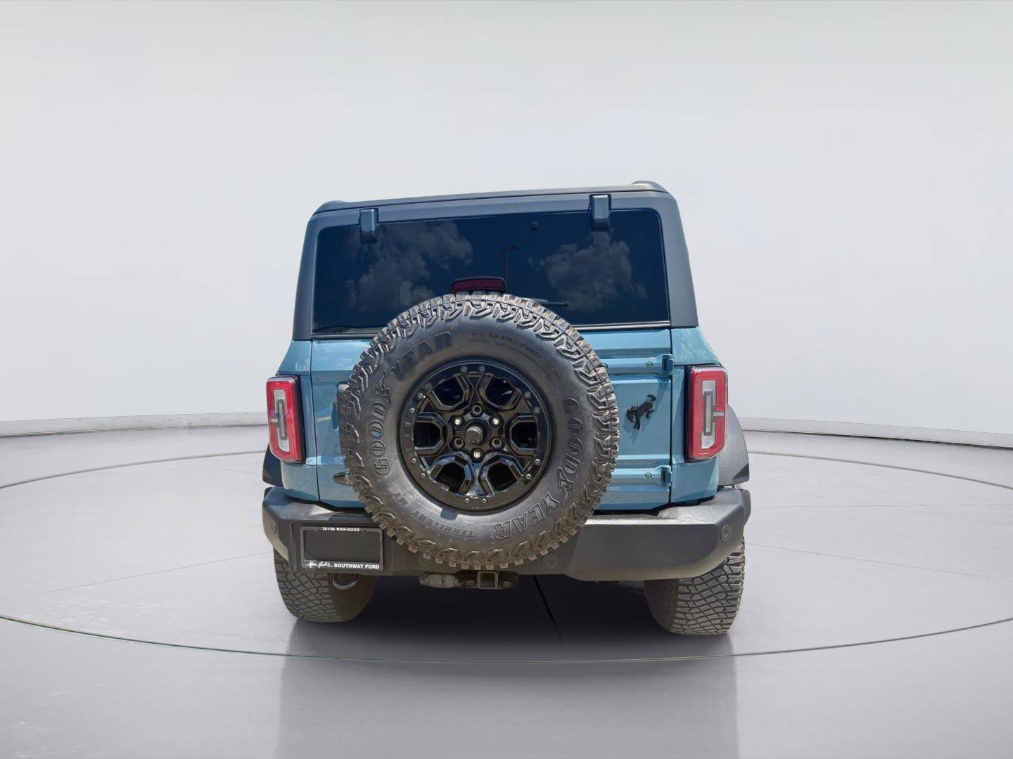 Certified 2022 Ford Bronco Wildtrak AWD/4WD image 4