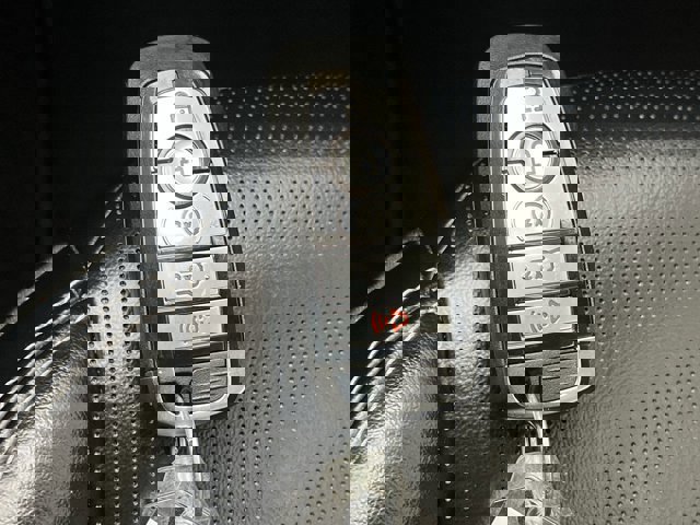 Certified 2024 Ford Escape Platinum image 34