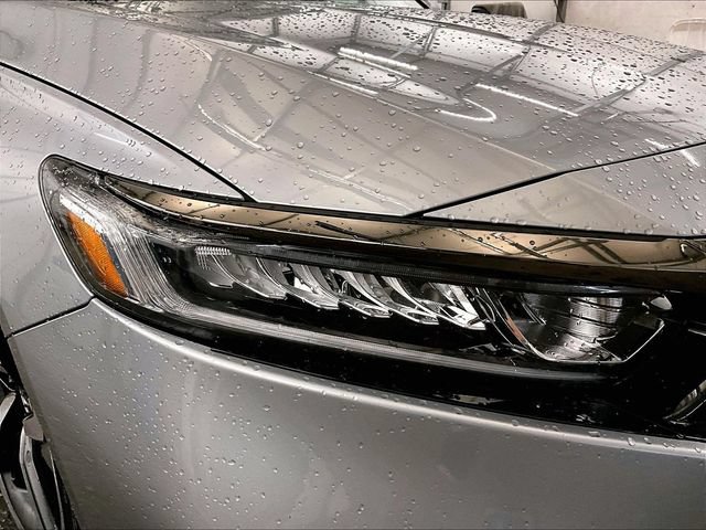 Used 2018 Honda Accord Sport image 27