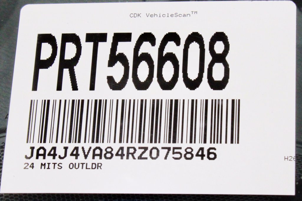Used 2024 Mitsubishi Outlander SE AWD/4WD image 32