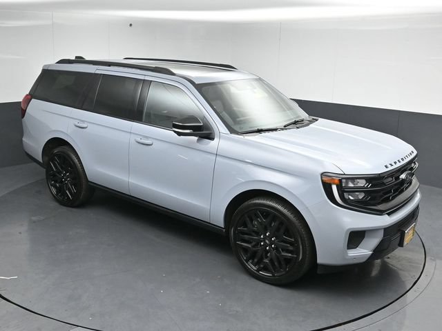 Certified 2026 Ford Expedition Platinum w/ Stealth Performance Package AWD/4WD image 47