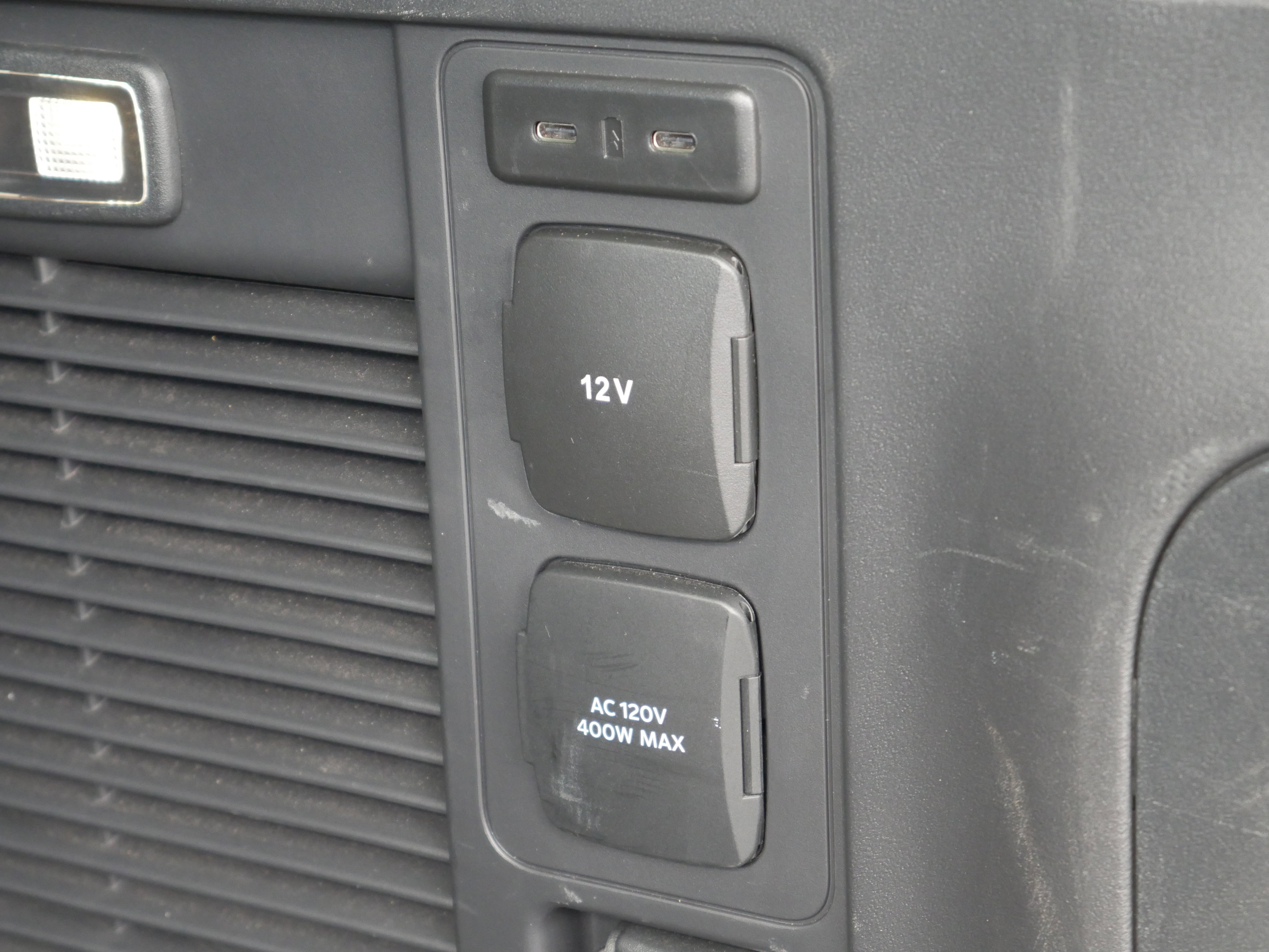 Certified 2025 Ford Expedition Max Platinum image 26