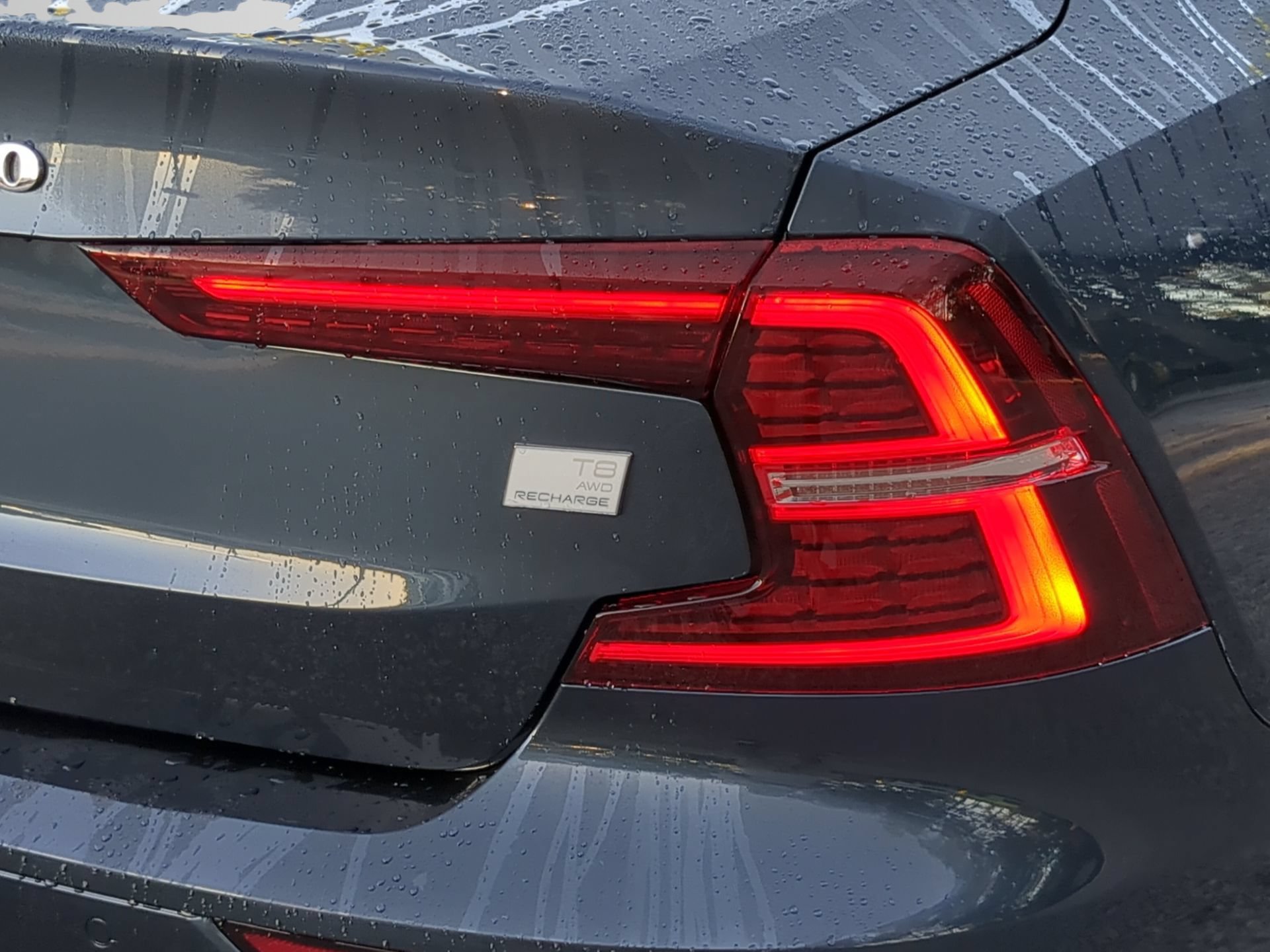 Used 2024 Volvo S60 T8 Ultimate AWD/4WD image 45