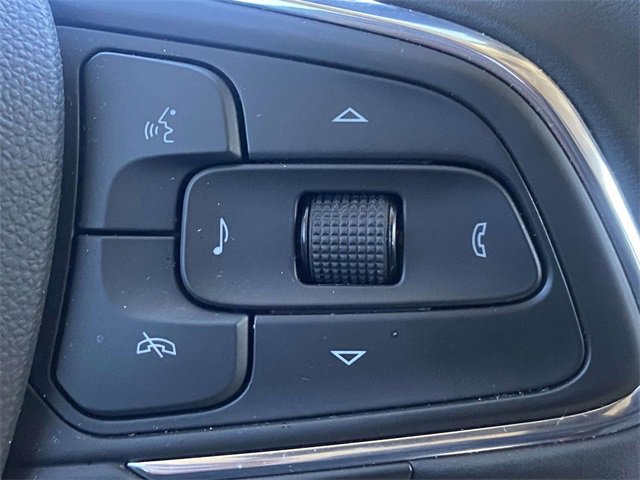 Used 2025 Buick Encore GX Sport Touring w/ Advanced Technology Package image 17