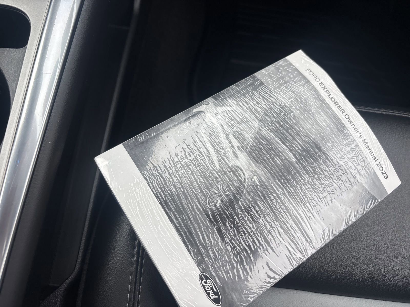 Certified 2023 Ford Explorer XLT w/ Equipment Group 202A image 36