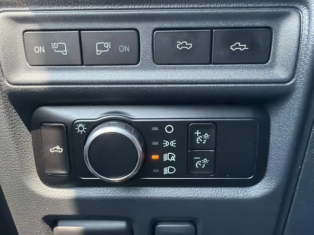 Certified 2023 Ford F150 Lightning Platinum AWD/4WD image 29