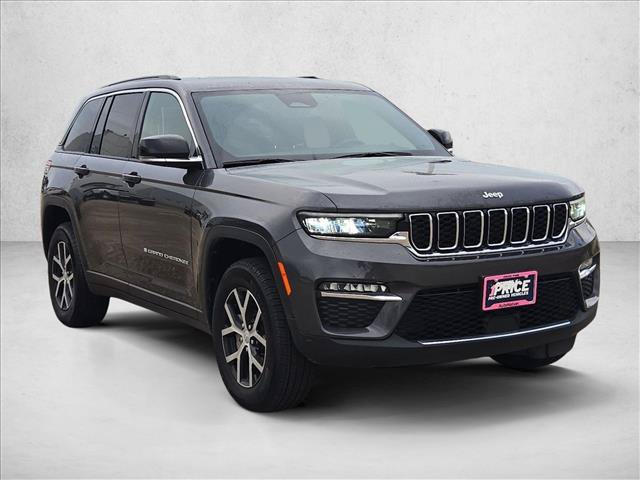Used 2024 Jeep Grand Cherokee Limited AWD/4WD image 3