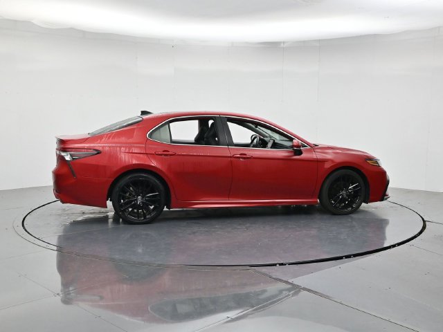 Used 2023 Toyota Camry XSE w/ Navigation Package FWD image 2