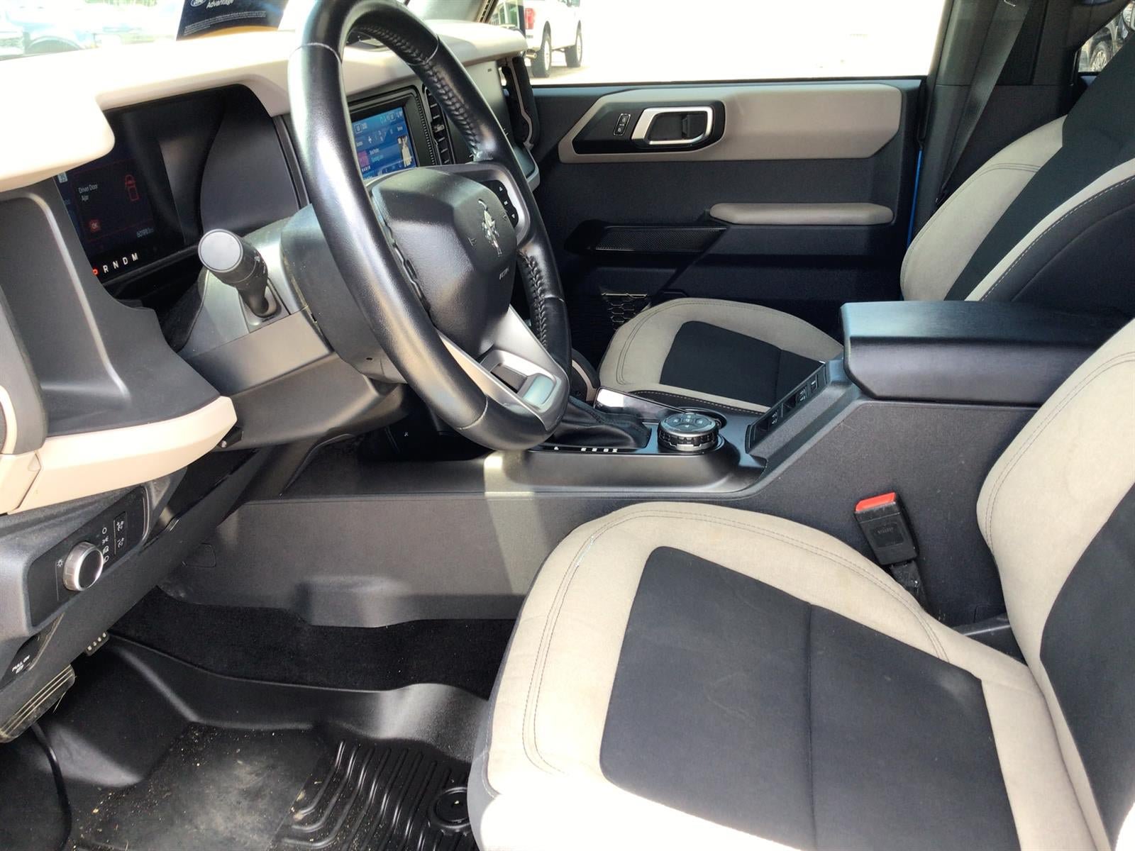 Certified 2022 Ford Bronco Big Bend w/ Sasquatch Package AWD/4WD image 2