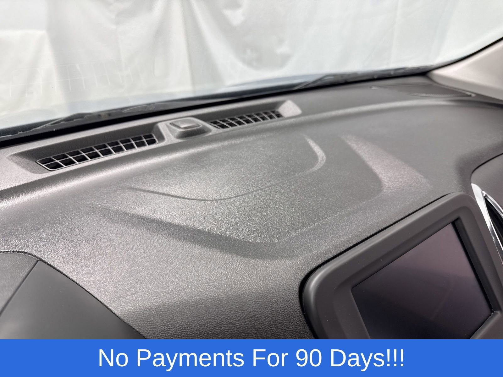 Used 2024 Chevrolet Equinox LT image 18