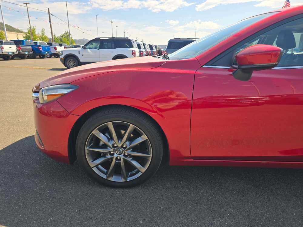 Used 2018 MAZDA MAZDA3 Touring FWD image 6