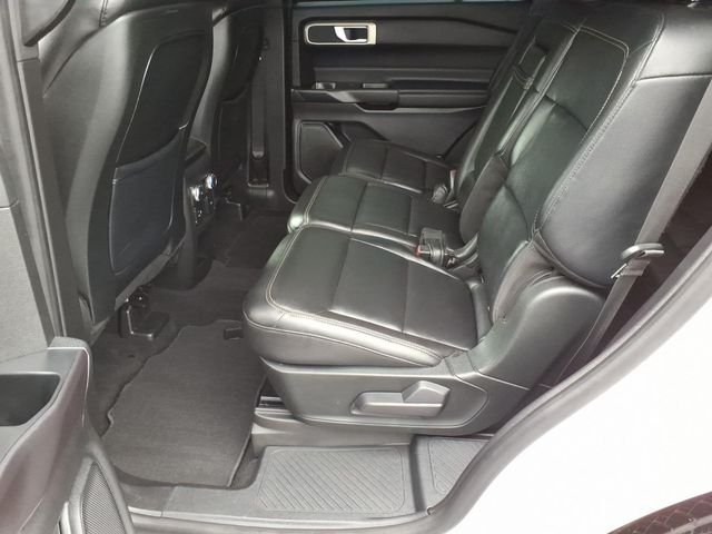 Certified 2020 Ford Explorer XLT w/ Equipment Group 202A AWD/4WD image 19