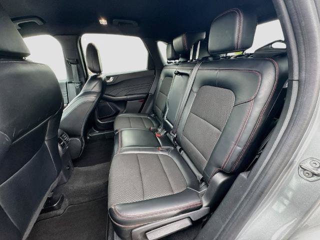 Certified 2024 Ford Escape ST-Line AWD/4WD image 19