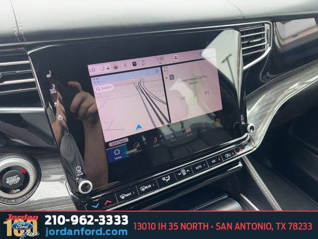 Used 2022 Jeep Wagoneer Series III AWD/4WD image 17