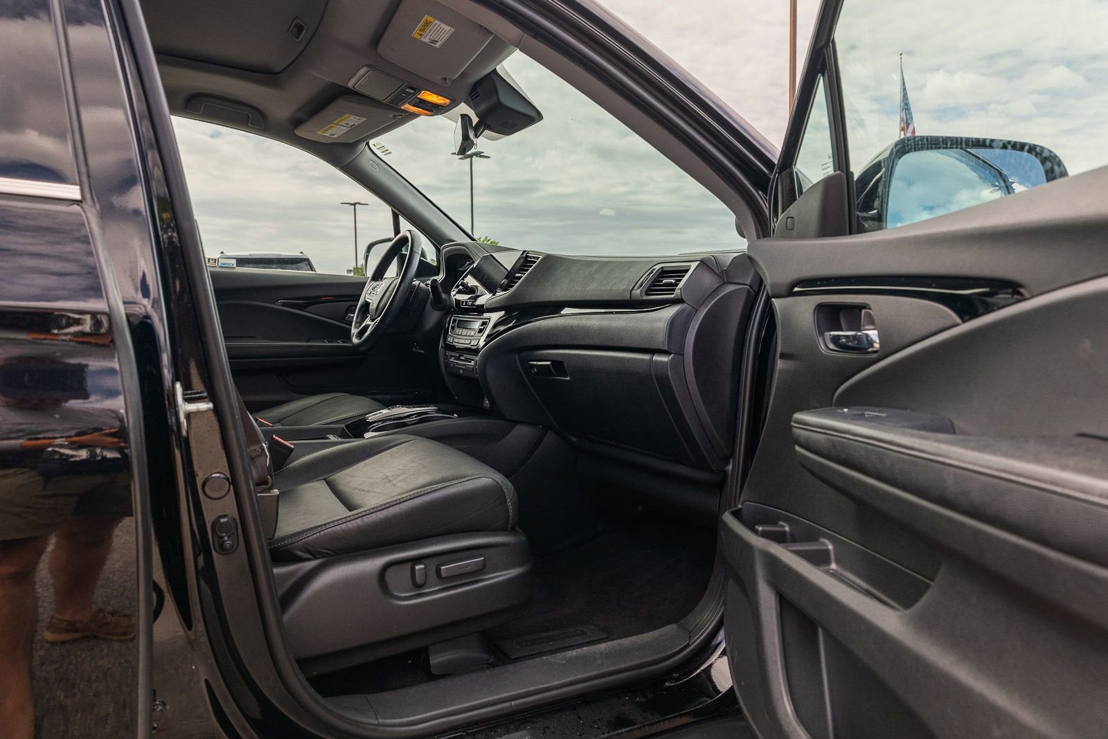 Used 2021 Honda Pilot Touring image 12