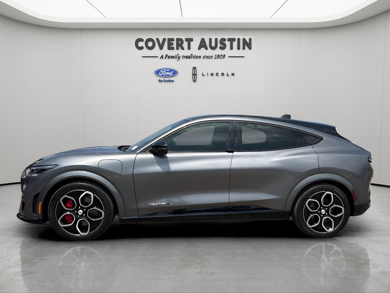 Certified 2023 Ford Mustang Mach-E GT AWD/4WD image 2