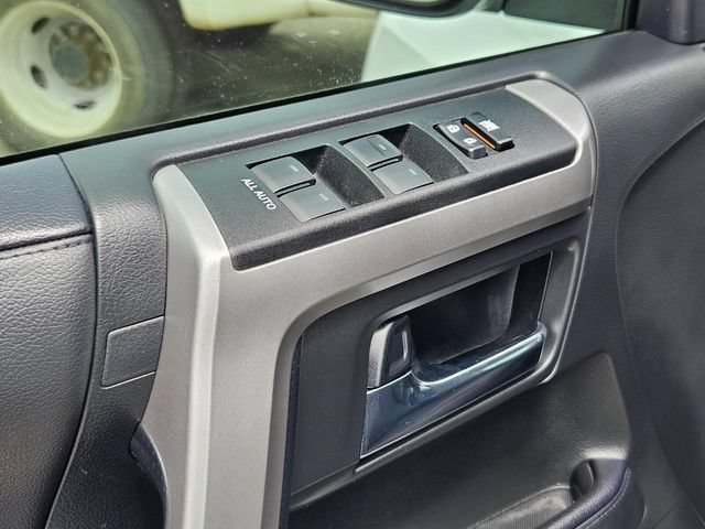 Used 2022 Toyota 4Runner Trail Special Edition AWD/4WD image 18