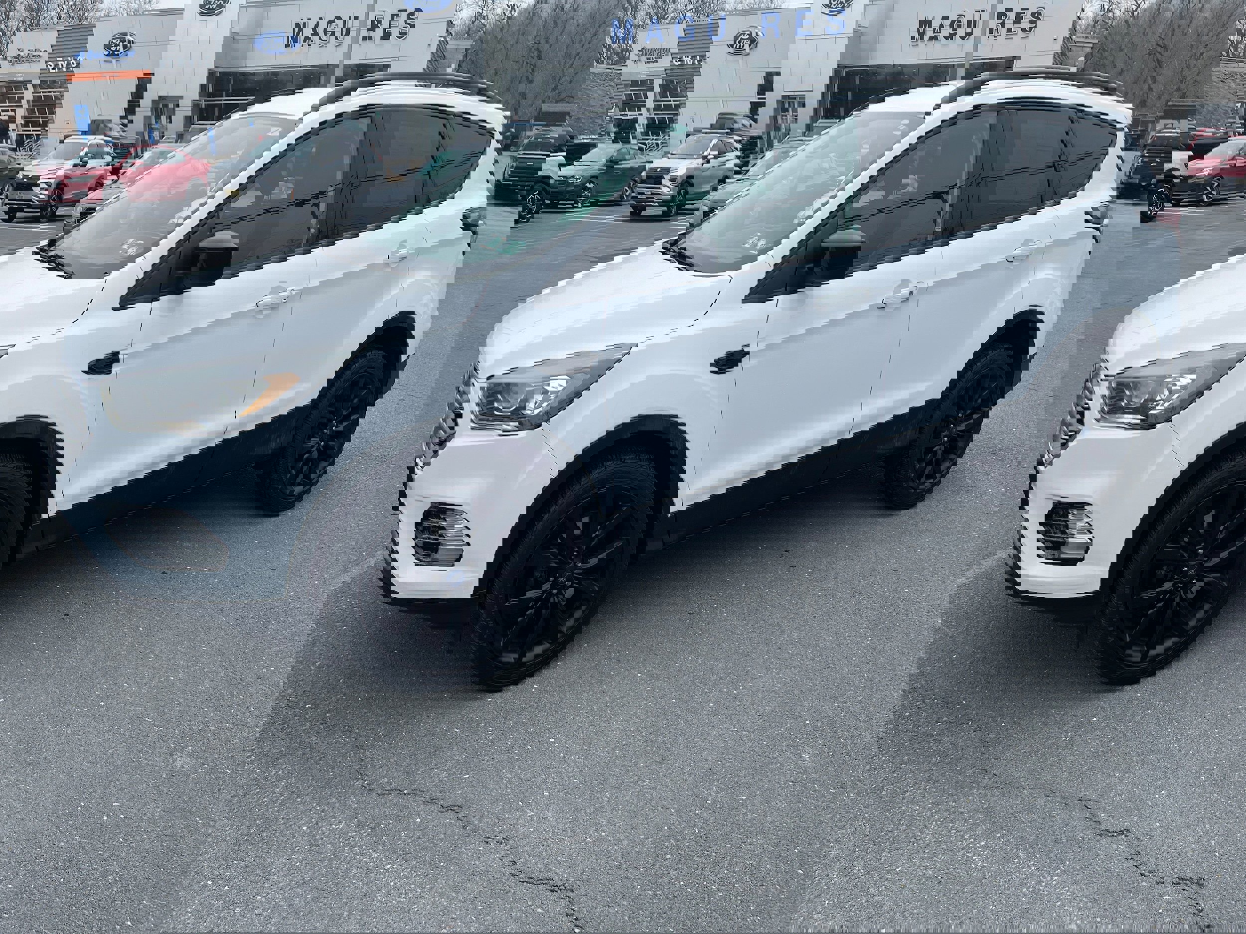 Certified 2018 Ford Escape SE w/ Ford Safe & Smart Package video 2