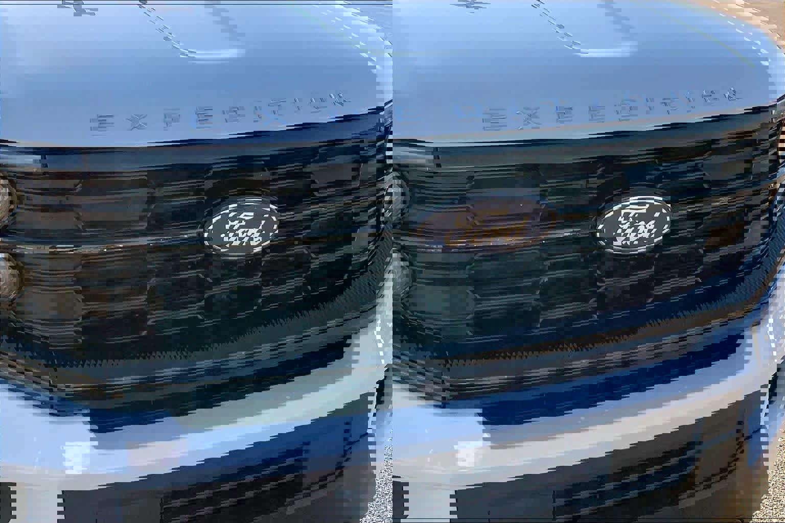 Certified 2025 Ford Expedition Active image 30